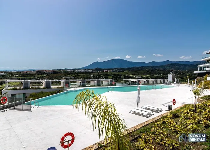 Newly Built 3-bdrm Luxury W/ Stunning Sea Views Apartamento *