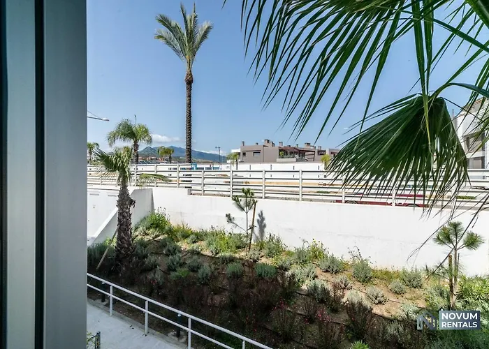 Apartamento Newly Built 3-bdrm Luxury W/ Stunning Sea Views *