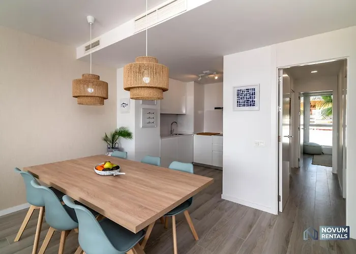 Apartamento Newly Built 3-bdrm Luxury W/ Stunning Sea Views *