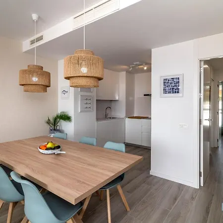 Apartment Newly Built 3-bdrm Luxury W/ Stunning Sea Views *