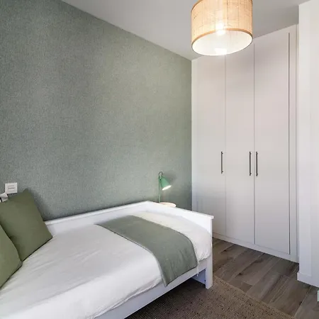 Newly Built 3-bdrm Luxury W/ Stunning Sea Views إِستيبونا