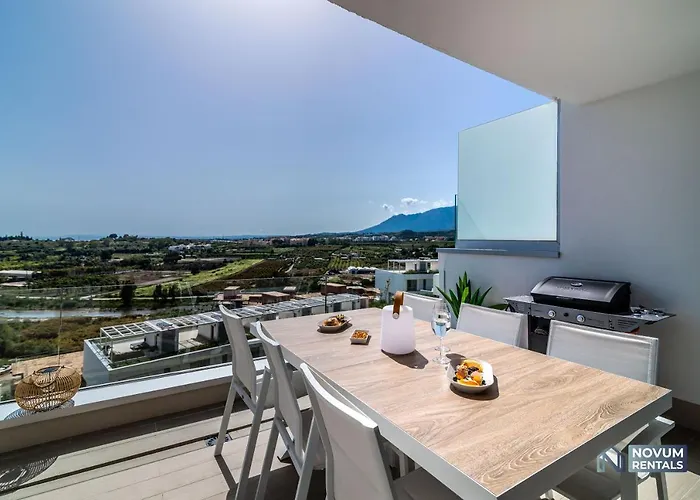 Newly Built 3-bdrm Luxury W/ Stunning Sea Views Appartement Estepona