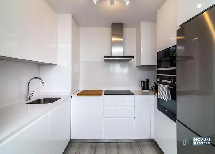 Newly Built 3-bdrm Luxury W/ Stunning Sea Views Appartement Estepona