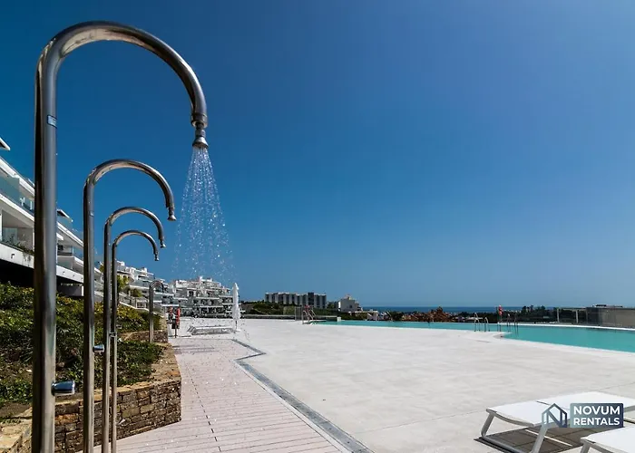 Newly Built 3-bdrm Luxury W/ Stunning Sea Views Apartment