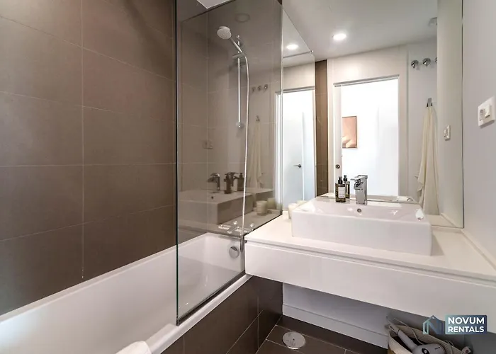 Newly Built 3-bdrm Luxury W/ Stunning Sea Views Estepona